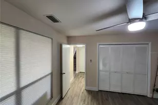 3402 Ellenwood Ln, Tampa, FL 33618 - Photo 12