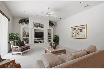 7221 Aloe Drive, Spring Hill, FL 34607 - Photo 12