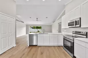 15 Coventry Ct, Kissimmee, FL 34758 - Photo 18