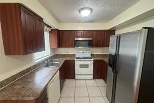 2800 E 113th Ave, Tampa, FL 33612 - Photo 8