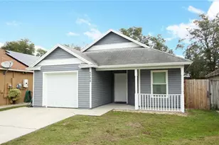1705 Circe Lake Ct, Orlando, FL 32826 - Photo 2