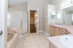 12860 Waterhaven Cir, Orlando, FL 32828 - Photo 20