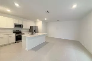 2217 Crown Rock Bluff, Haines City, FL 33844 - Photo 8
