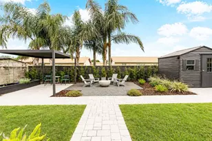 1929 Essex Pl, Orlando, FL 32806 - Photo 4