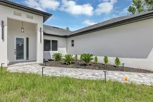 2868 Casco Ct, North Port, FL 34288 - Photo 4
