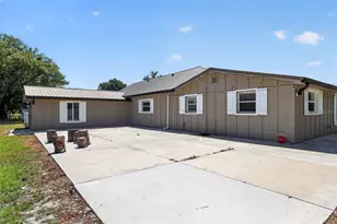 3240 Apfel Rd, Wesley Chapel, FL 33543 - Photo 4