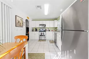 221 Prather Dr, Davenport, FL 33837 - Photo 10