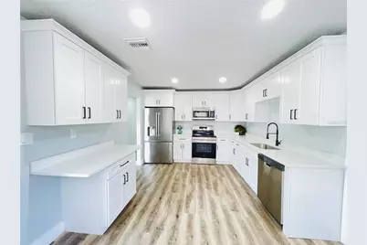 2015 6th Street NE, Winter Haven, FL 33881 - Photo 4