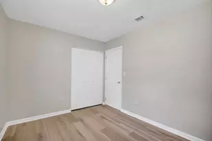 112 Amy Cir, Lakeland, FL 33809 - Photo 16