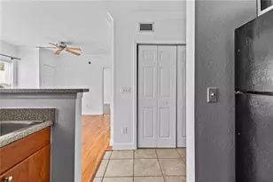 300 E South St, Orlando, FL 32801 - Photo 12