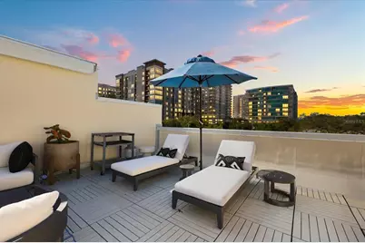 623 E Jackson Street, Orlando, FL 32801 - Photo 2