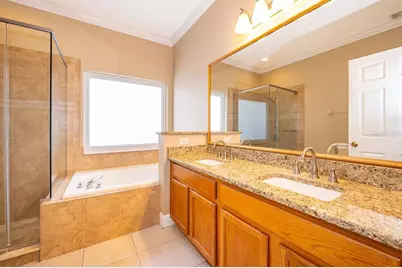 9330 Marsh Oaks Court, Orlando, FL 32832 - Photo 10