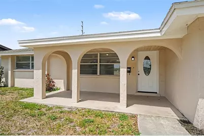 7037 Magnolia Valley Drive, New Port Richey, FL 34653 - Photo 2