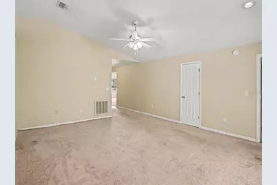 6525 Aladdin Drive, Orlando, FL 32818 - Photo 4