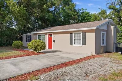 303 Josephine Avenue, Fruitland Park, FL 34731 - Photo 2