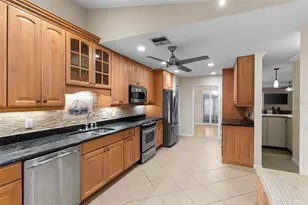 618 Maple Oak Cir, Altamonte Springs, FL 32701 - Photo 18