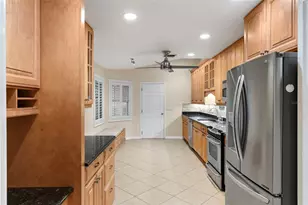 618 Maple Oak Cir, Altamonte Springs, FL 32701 - Photo 12