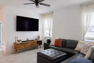 1225 Fox Hedge Ln, Saint Cloud, FL 34771 - Photo 6