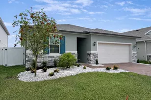 1225 Fox Hedge Ln, Saint Cloud, FL 34771 - Photo 2