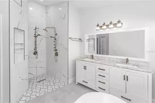 422 Canary Island Ct, Orlando, FL 32828 - Photo 16