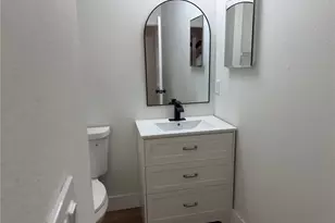 2013 Dixie Belle Dr, Orlando, FL 32812 - Photo 20