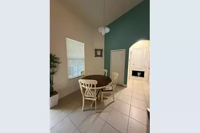 4052 Oaktree Drive, Davenport, FL 33837 - Photo 8