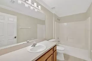 2294 Knollwood Dr, Leesburg, FL 34748 - Photo 12