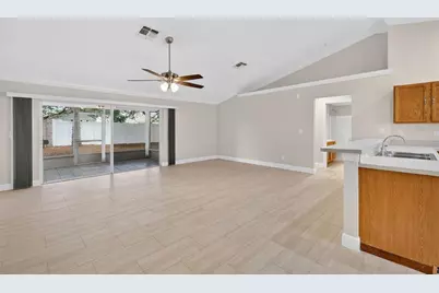 2294 Knollwood Drive, Leesburg, FL 34748 - Photo 2