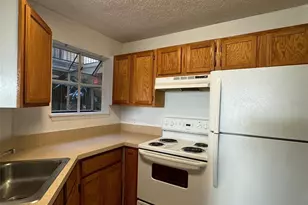1908 Lake Atriums Cir, Orlando, FL 32839 - Photo 12