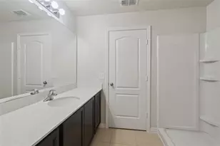 2414 Caspian Dr, Lakeland, FL 33805 - Photo 18