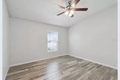 560 Brown Bear Way, Saint Cloud, FL 34772 - Photo 16