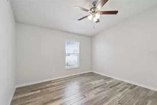 560 Brown Bear Way, Saint Cloud, FL 34772 - Photo 16