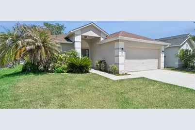 560 Brown Bear Way, Saint Cloud, FL 34772 - Photo 2