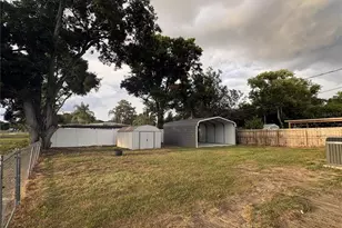 107 W Golf Links Ave, Eustis, FL 32726 - Photo 30