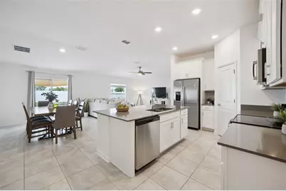 893 Laurel View Way, Groveland, FL 34736 - Photo 8