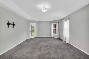 2466 Holly Berry Cir, Clermont, FL 34711 - Photo 18