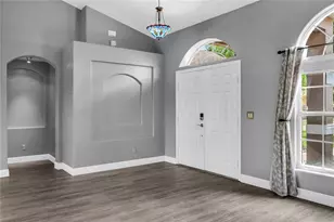 2466 Holly Berry Cir, Clermont, FL 34711 - Photo 12