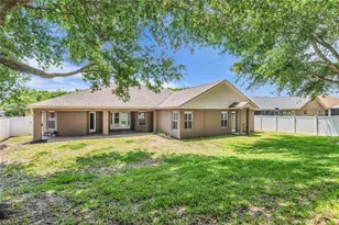 2466 Holly Berry Cir, Clermont, FL 34711 - Photo 34