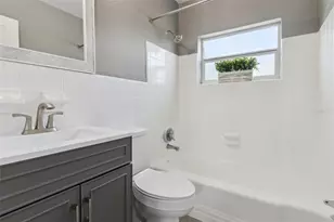 331 Walter Ave, Frostproof, FL 33843 - Photo 14
