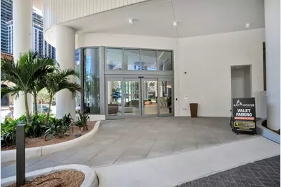 275 1st Avenue S #3808, Saint Petersburg, FL 33701 - Photo 2