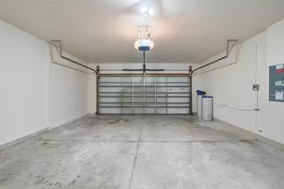 547 Hartford Heights Street, Spring Hill, FL 34609 - Photo 18