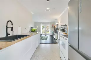 719 Mt Vernon St, Orlando, FL 32803 - Photo 8