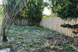 2707 Hunt Club Ln, Orlando, FL 32826 - Photo 10