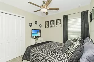4347 Sunny Creek Pl, Kissimmee, FL 34746 - Photo 10