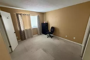 4836 Pebble Beach Dr, Orlando, FL 32811 - Photo 12