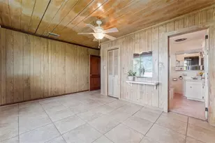 4111 Lake Lockhart Dr, Orlando, FL 32810 - Photo 10