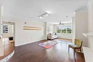 3384 Corona Village Way, Orlando, FL 32835 - Photo 10
