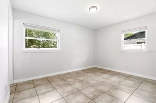 5465 Lescot Ln, Orlando, FL 32811 - Photo 14