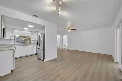 8559 Havasu Drive, Orlando, FL 32829 - Photo 6