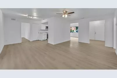 8559 Havasu Drive, Orlando, FL 32829 - Photo 10